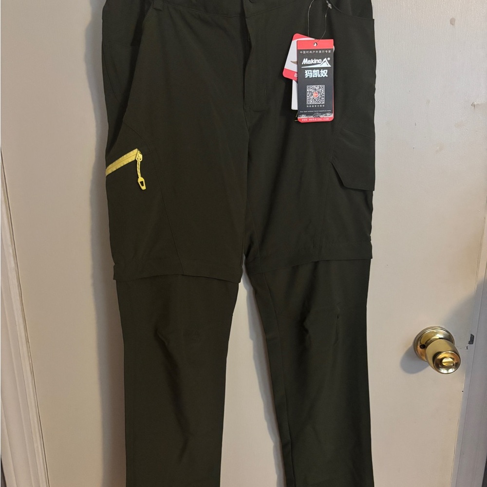 Masters Men's Dark Green Cargo Pants with Yellow Zipper